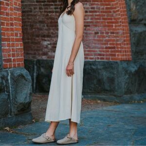 Elegant Cream Maxi Dress